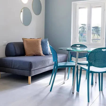 Front 데센자노델가르다